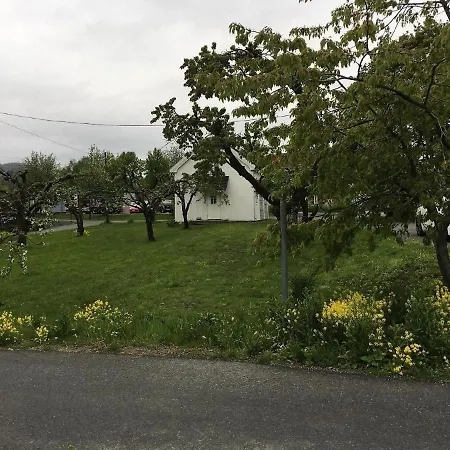 홈스테이 Villa Central *